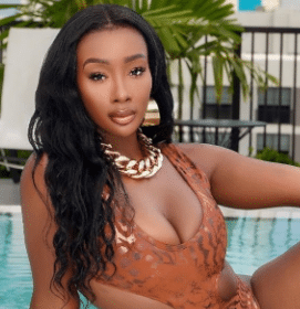 Reconversion : Anita Brown, star du porno et amant de Davido donne sa vie à Jésus