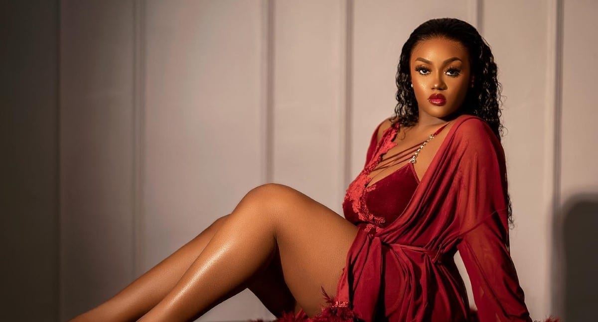 Chioma Avril Rowland répond au commentaire disgracieux d’une influenceuse concernant son mariage Chioma Avril Rowland répond au commentaire disgracieux d’une influenceuse concernant son mariage